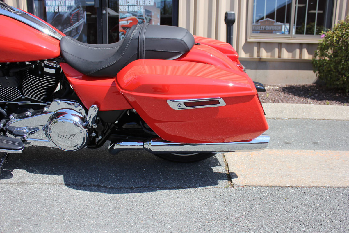 Road Glide®