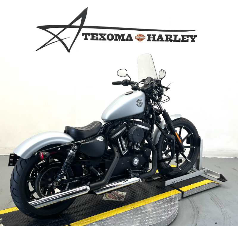 Iron 883®