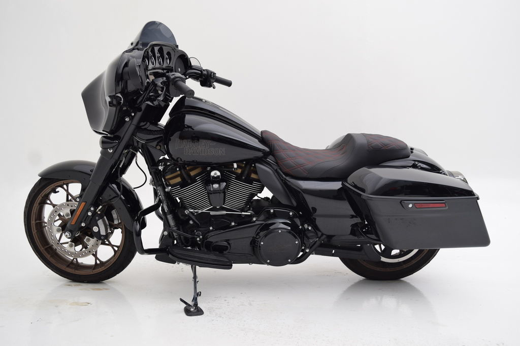Street Glide® ST