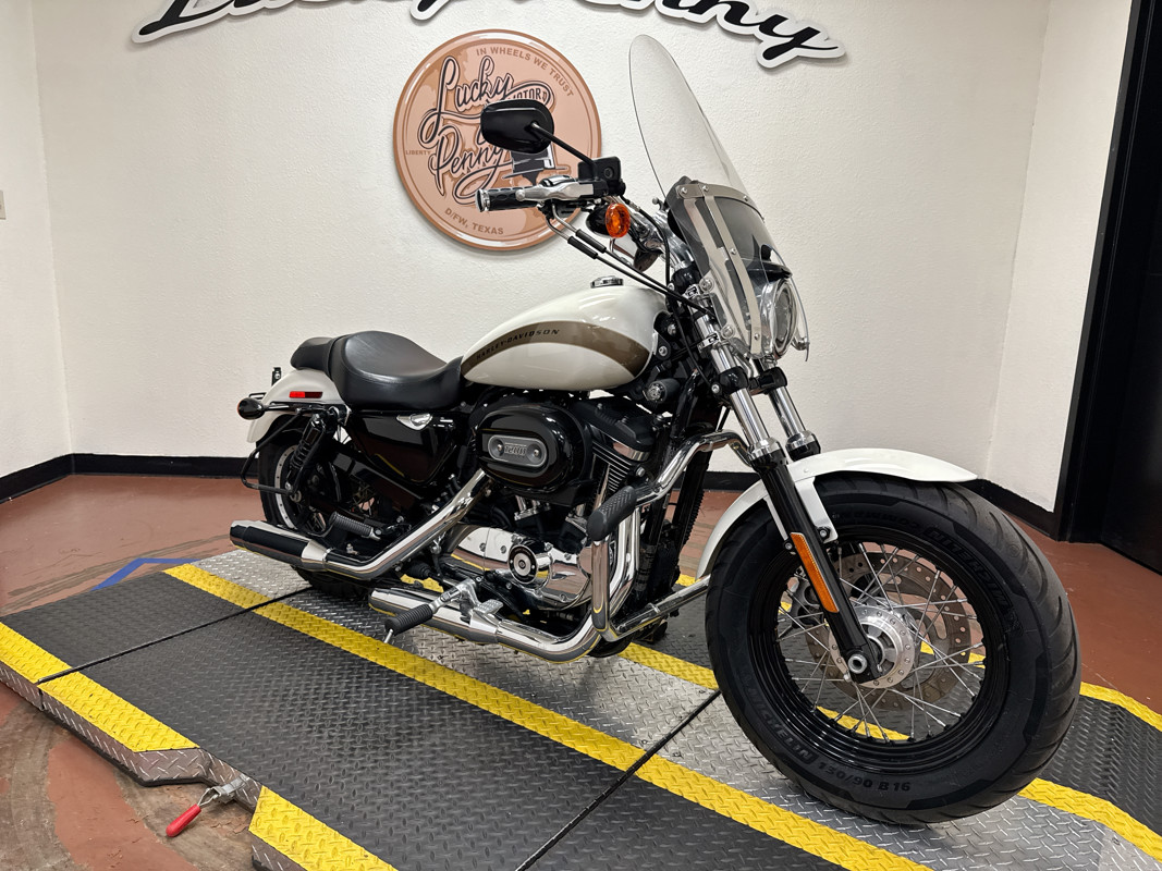 Sportster® 1200 Custom