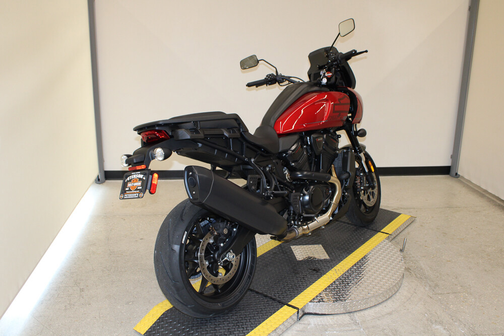 Pan America® 1250 ST