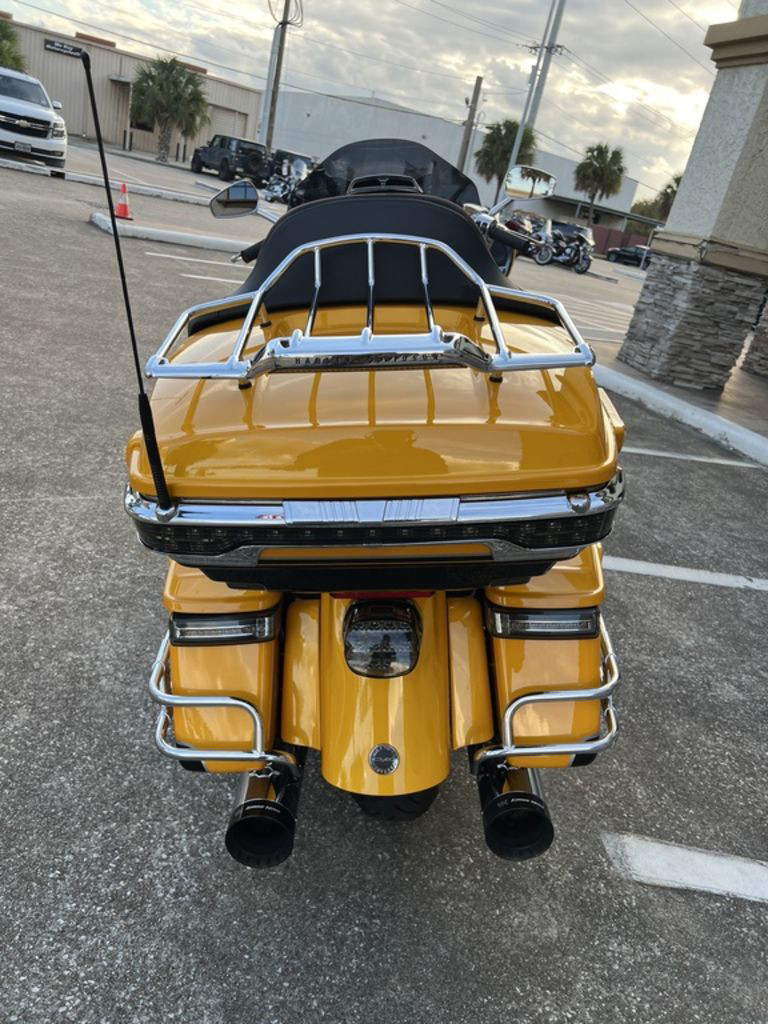 CVO® Road Glide® Limited