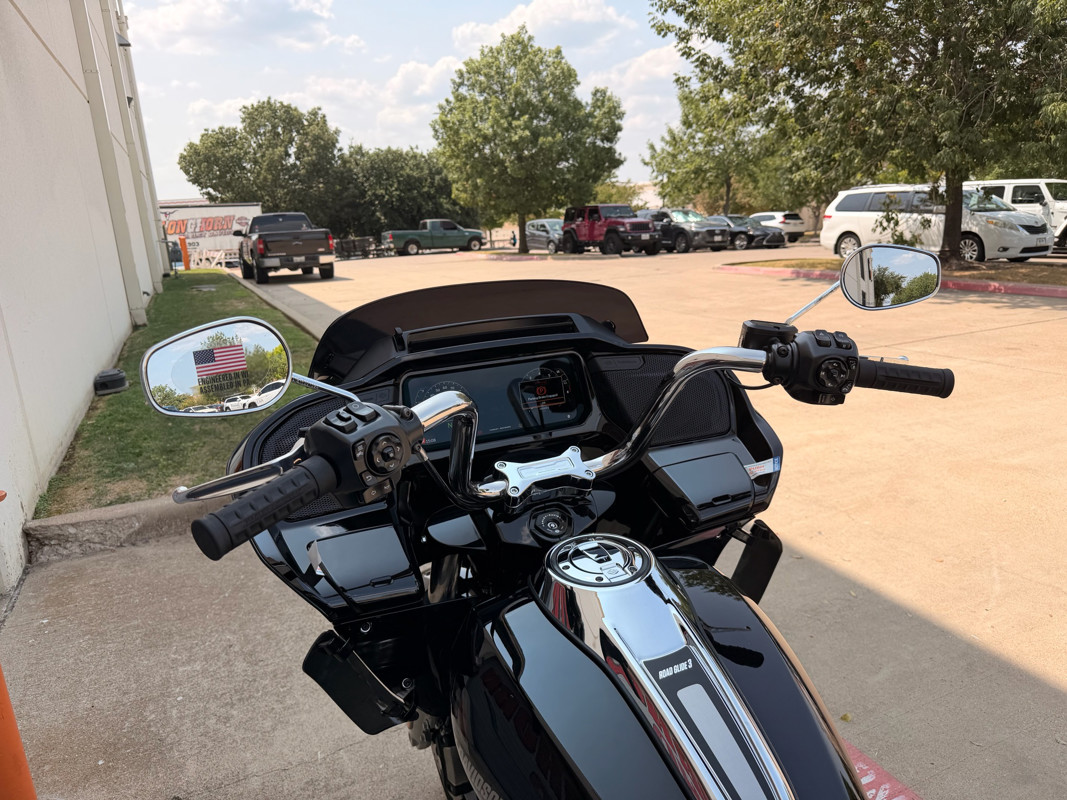 Road Glide® 3