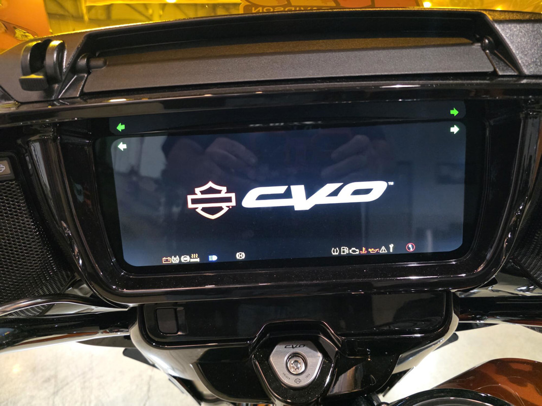 CVO® Street Glide®