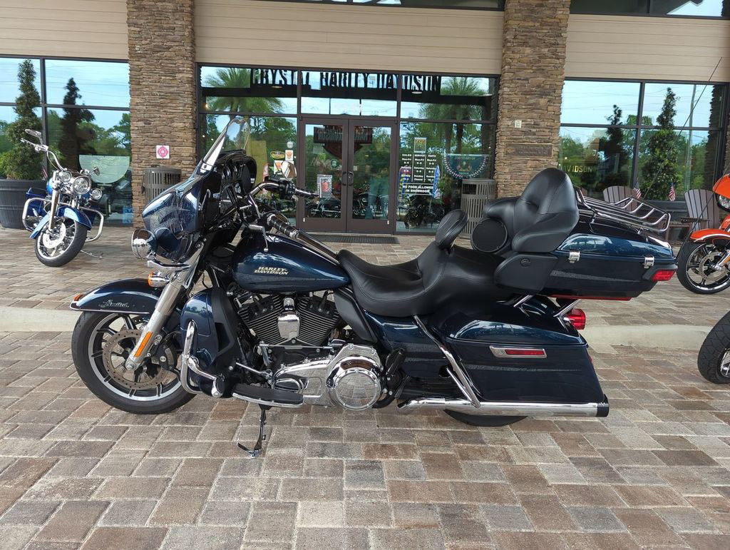 Electra Glide® Ultra Limited® Low