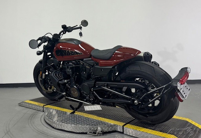 Sportster® S