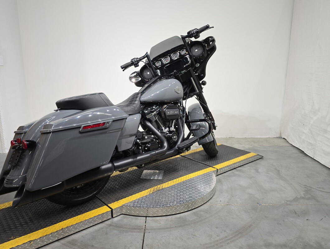 Street Glide® Special