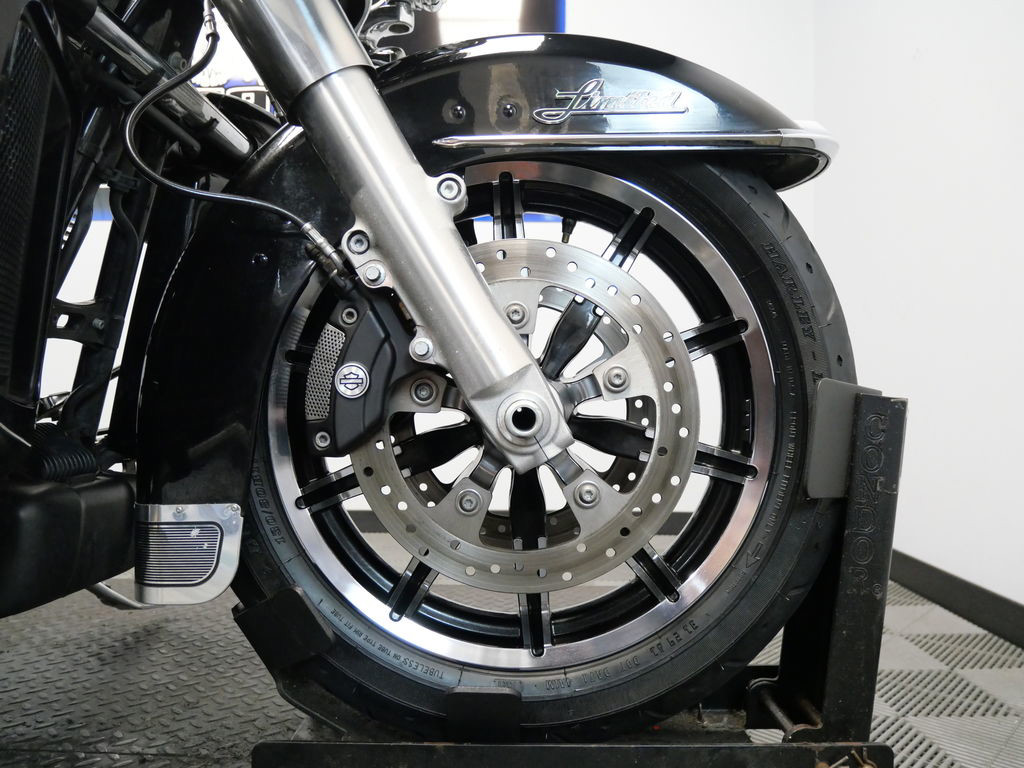 Electra Glide® Ultra Limited® Low