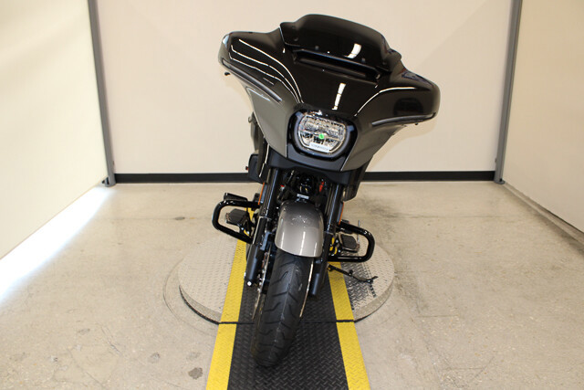 CVO® Street Glide®