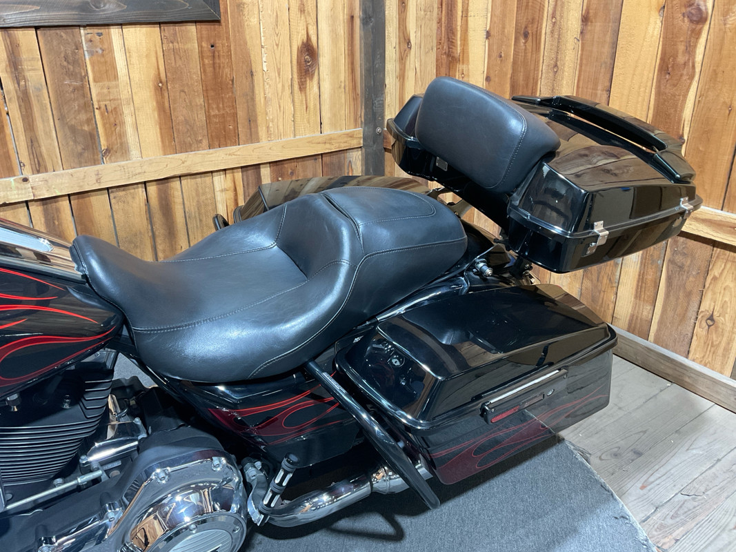 Road Glide® Custom