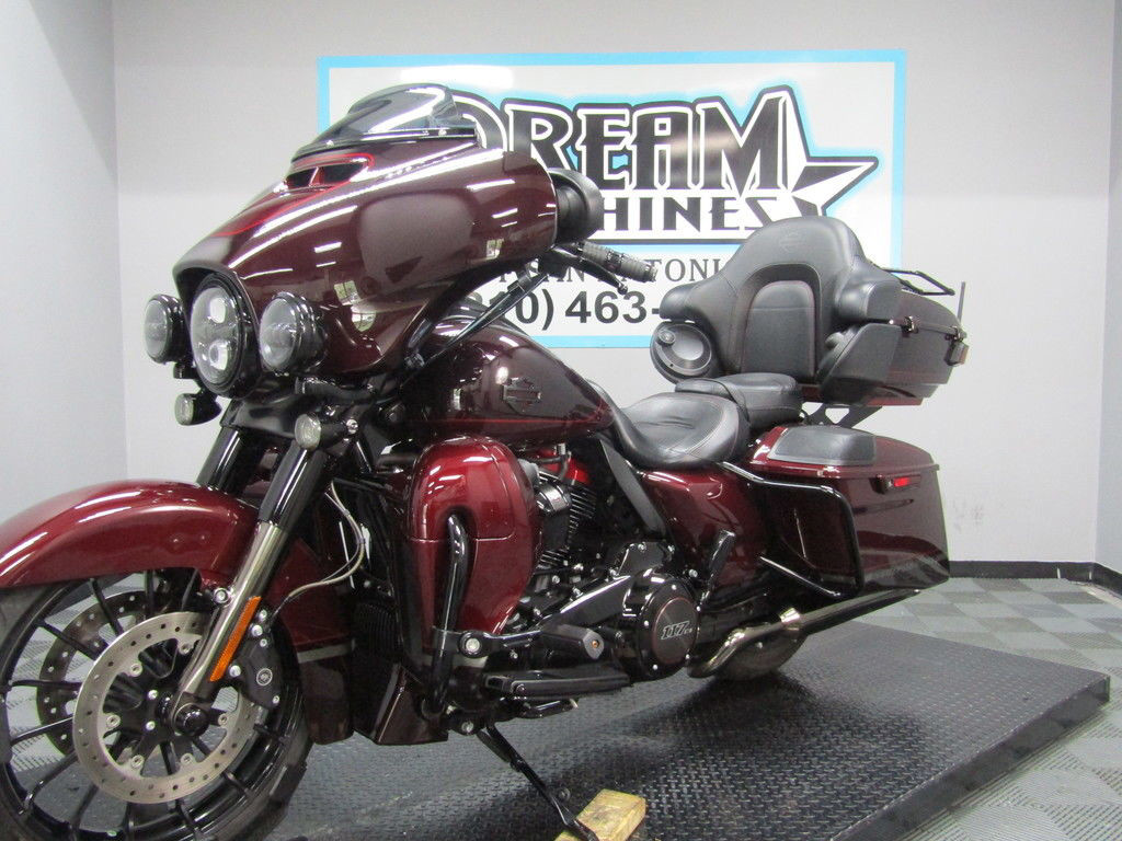 CVO® Street Glide®
