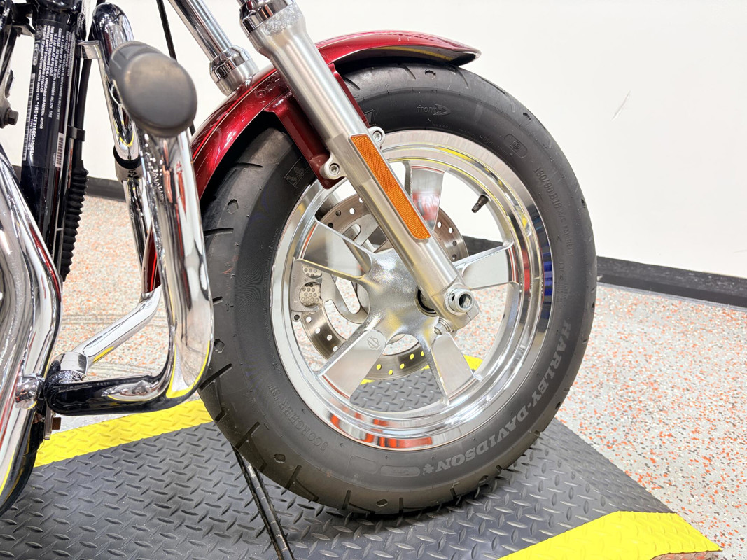 Sportster® 1200 Custom