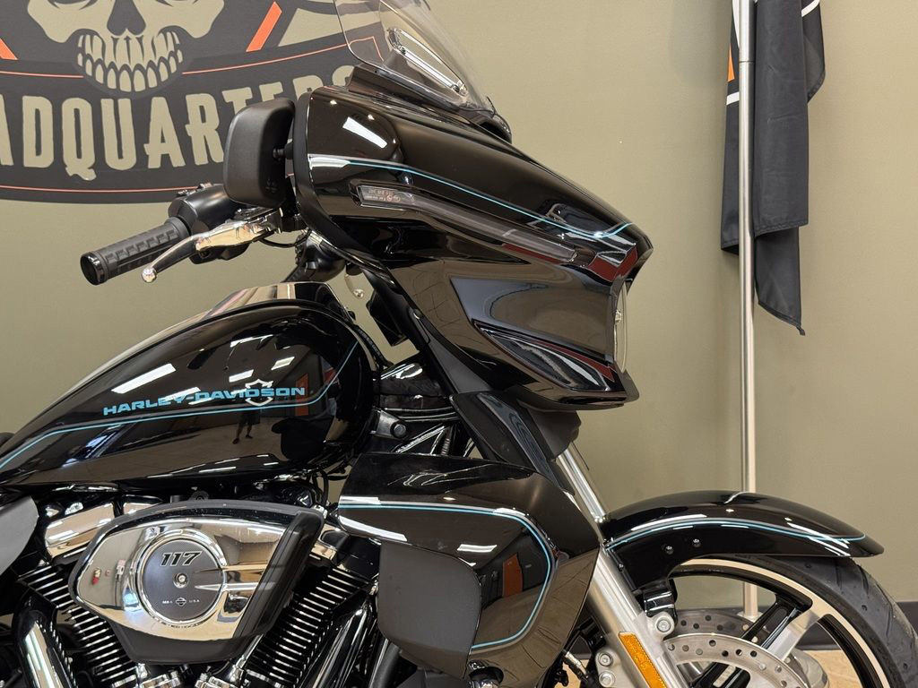 Street Glide® Ultra