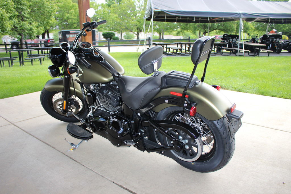 Softail® Slim® S