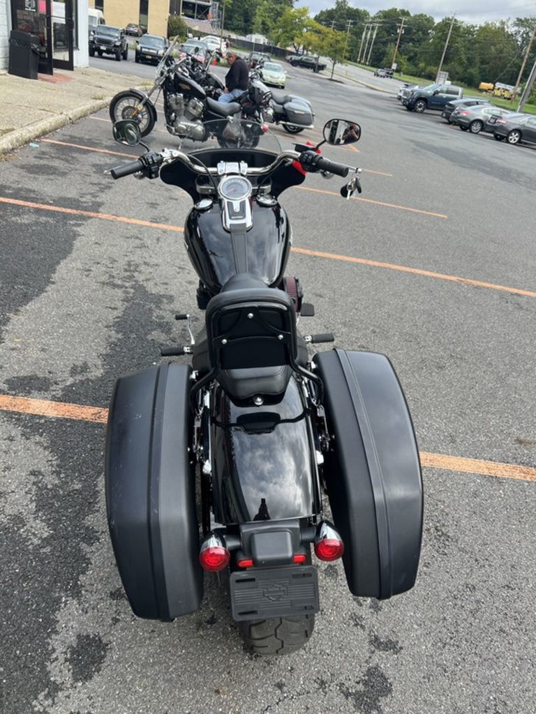 Softail® Sport Glide®