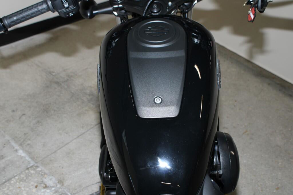 Nightster