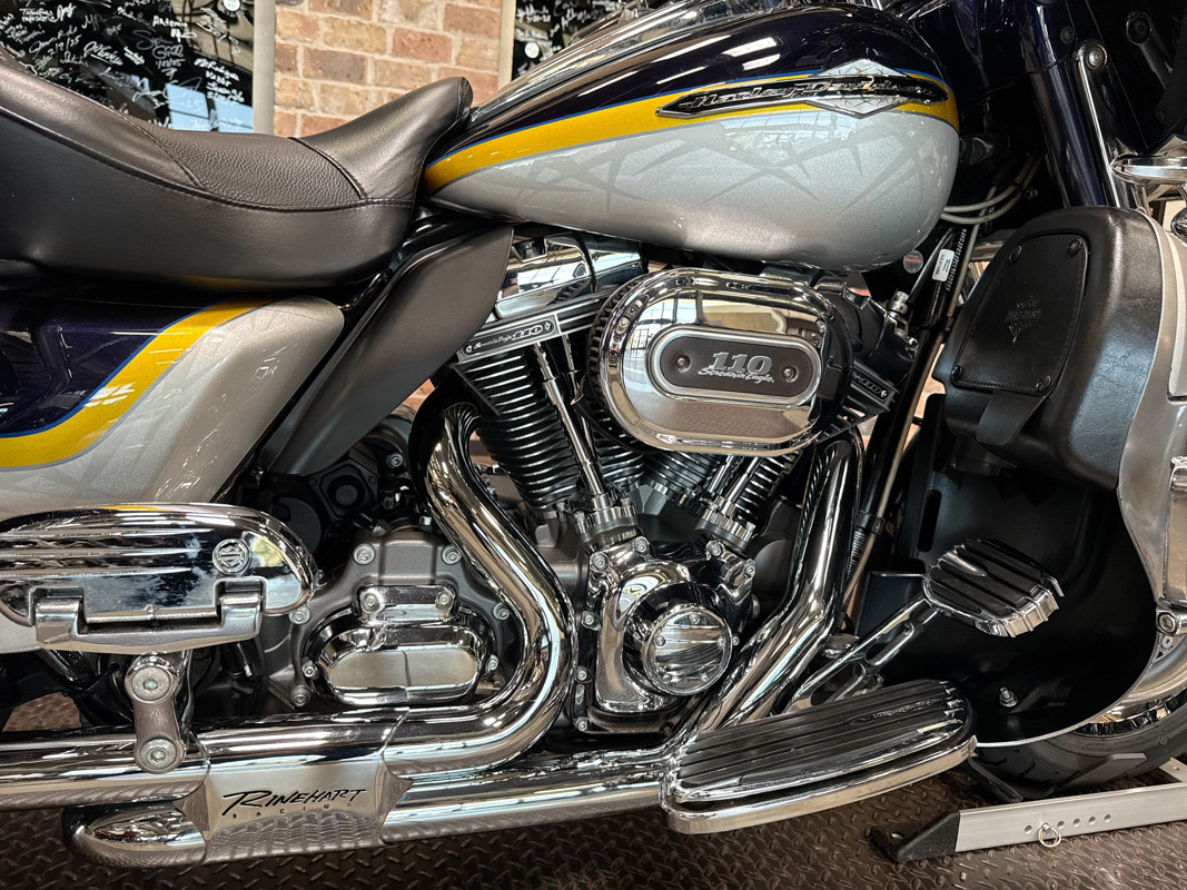CVO® Ultra Classic® Electra Glide®