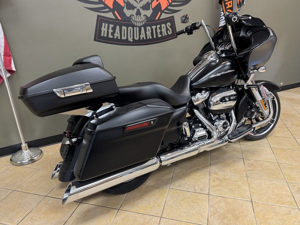 Road Glide®