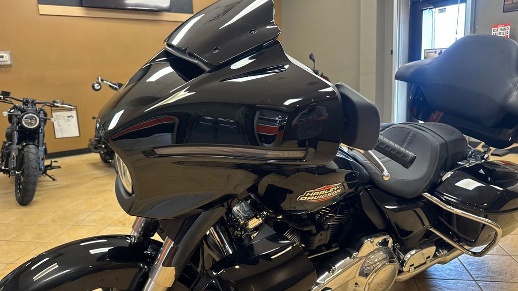 Street Glide®
