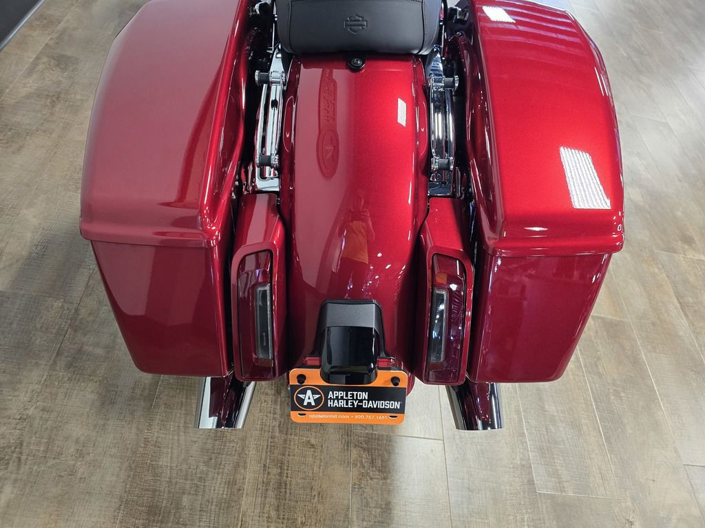 Street Glide®