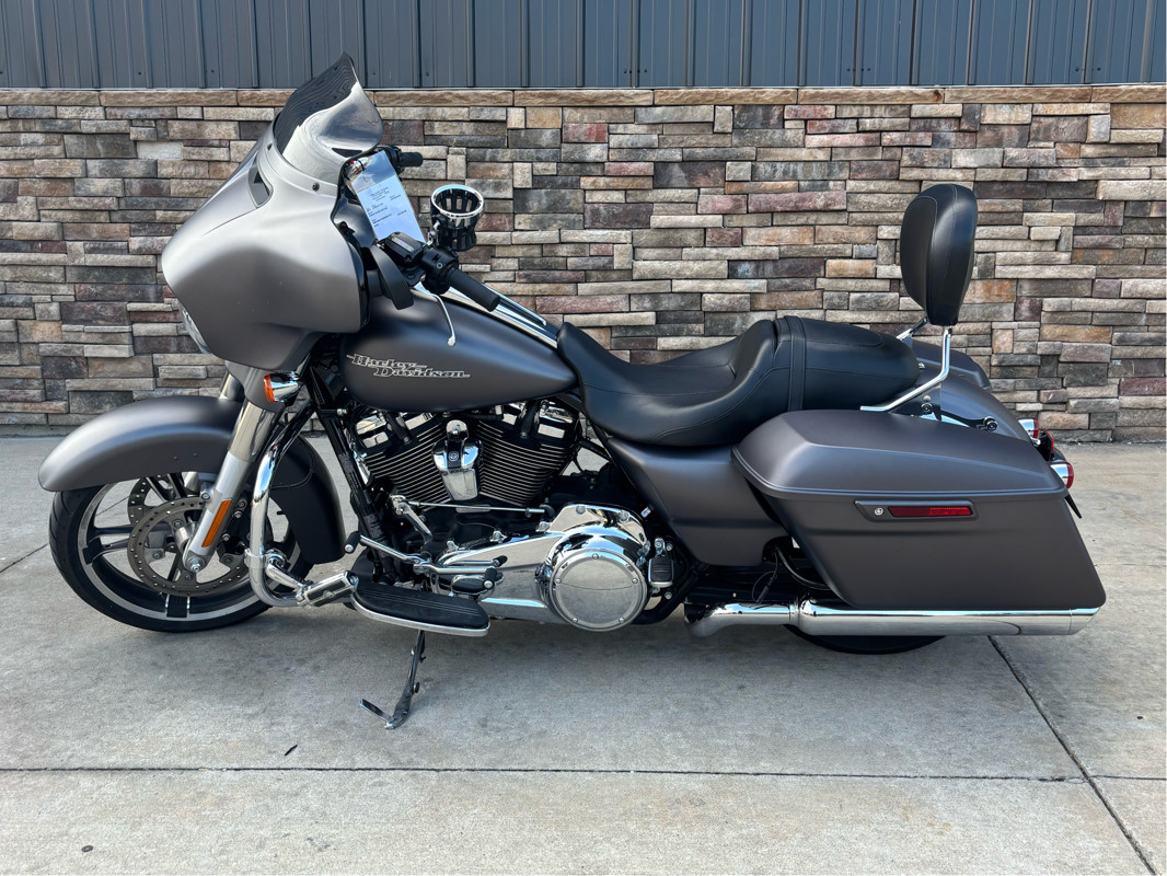 Street Glide® Special