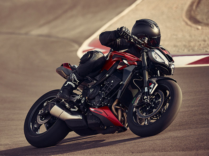 Street Triple RS
