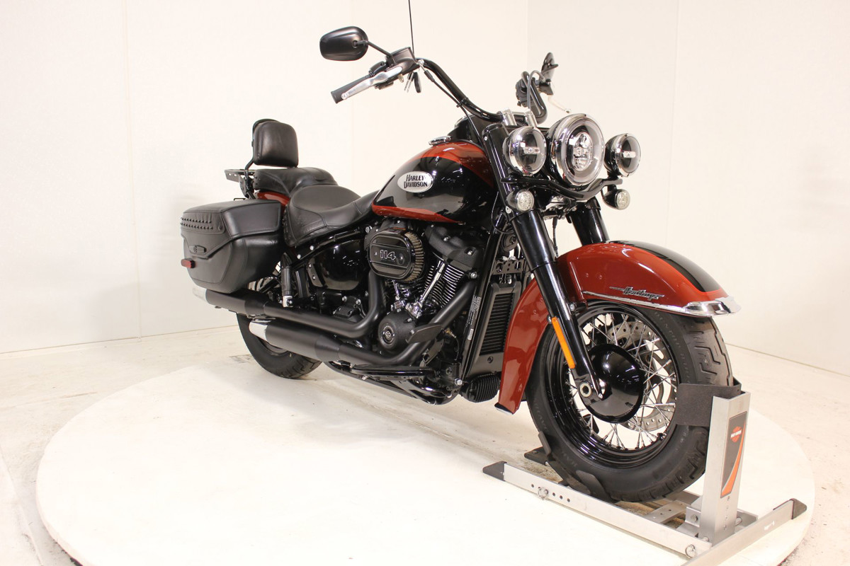 Heritage Classic 114