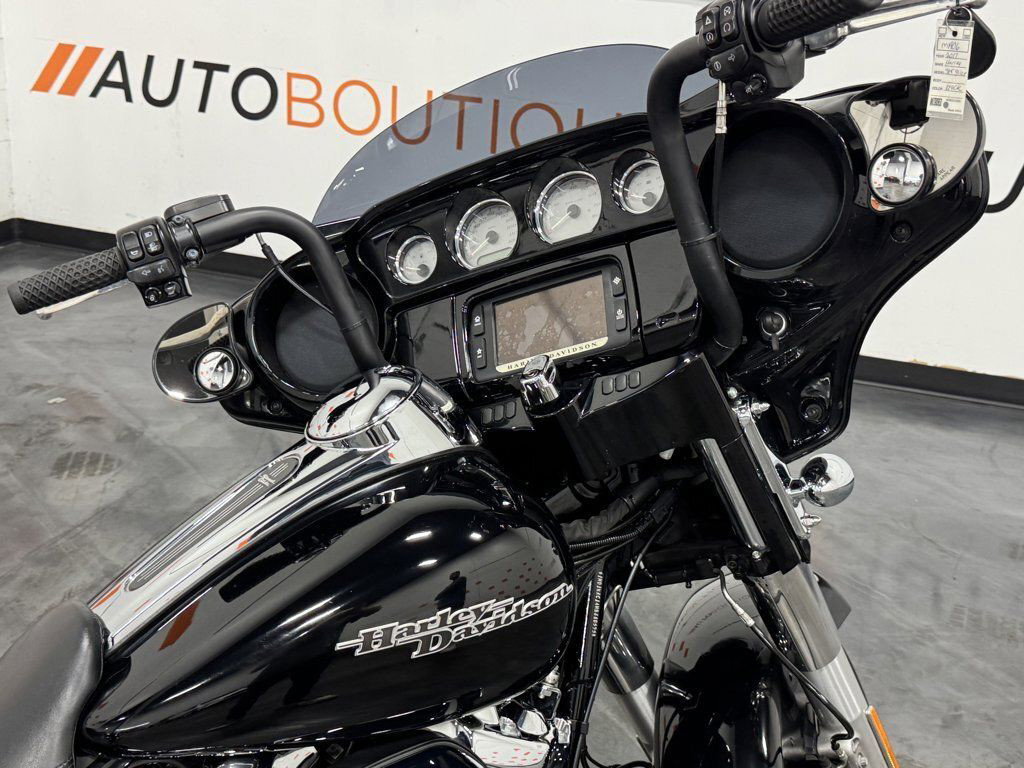 Street Glide® Special
