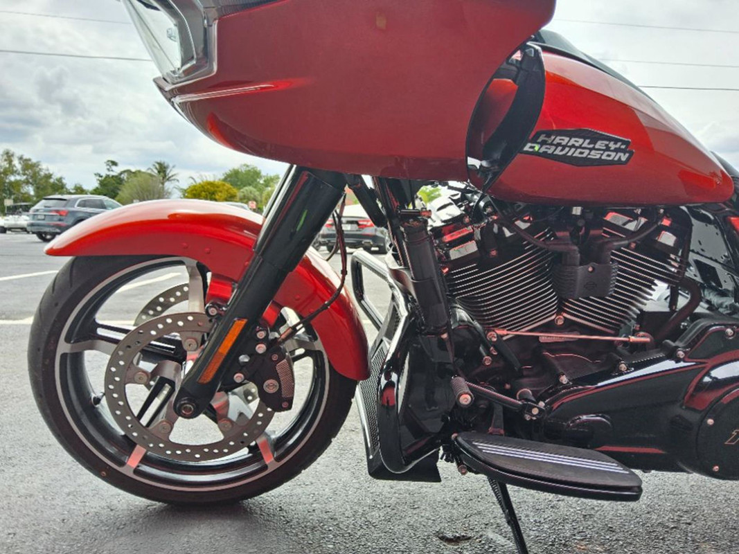 CVO® Road Glide®