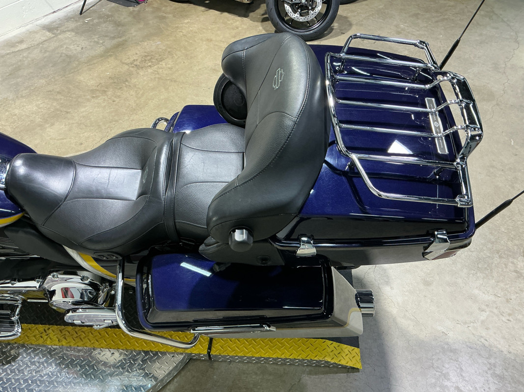 CVO® Ultra Classic® Electra Glide®