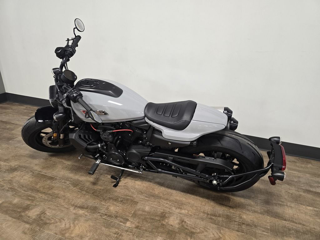 Sportster® S