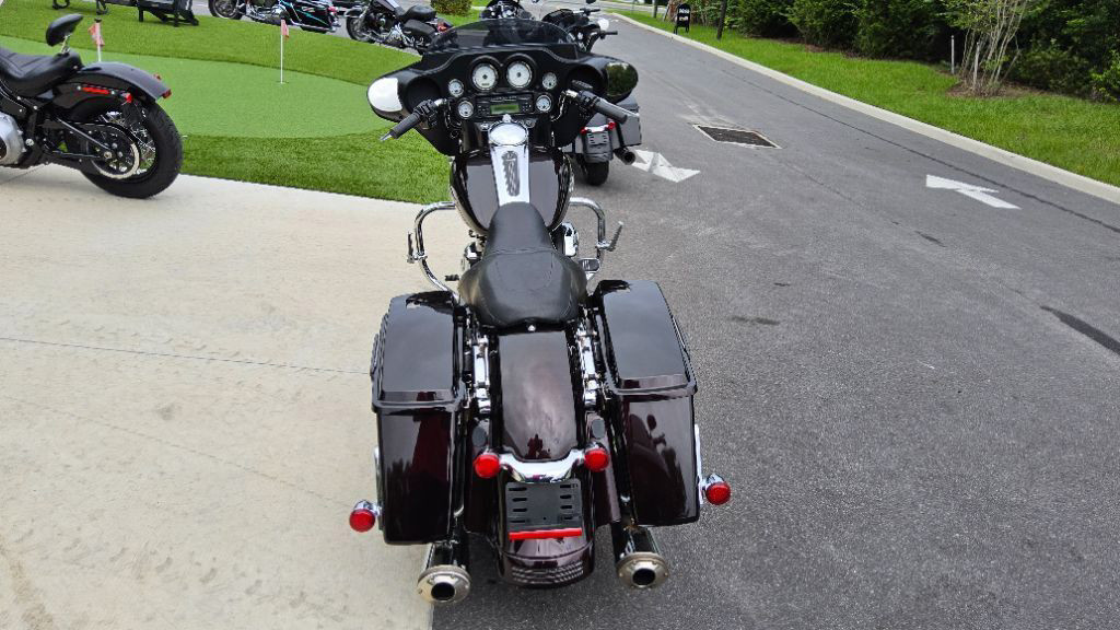 Street Glide®