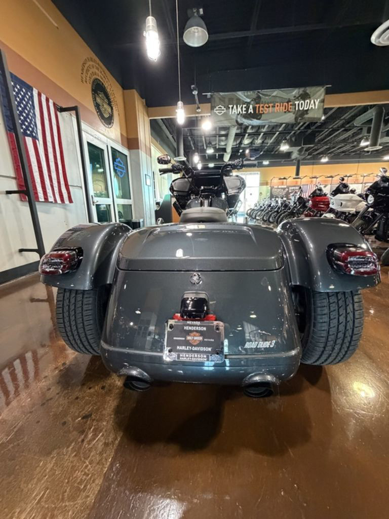 Road Glide® 3