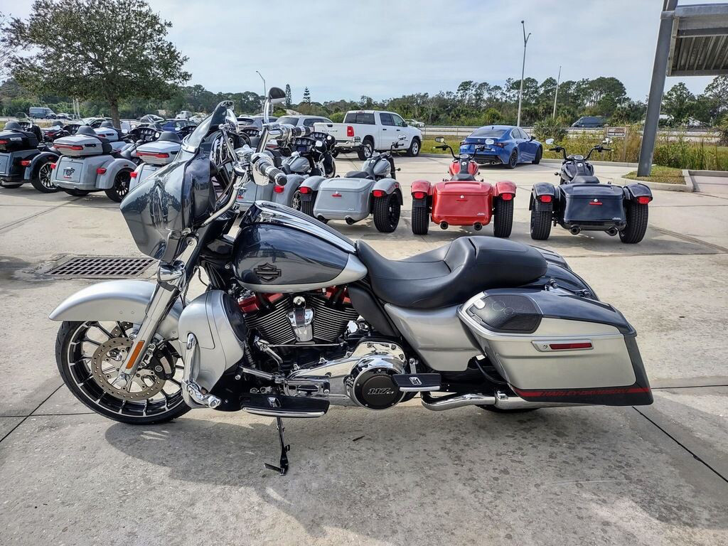 CVO® Street Glide®