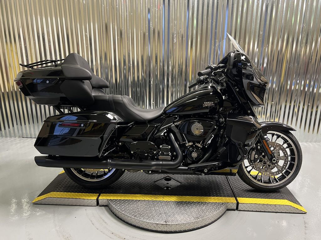 Street Glide® Limited
