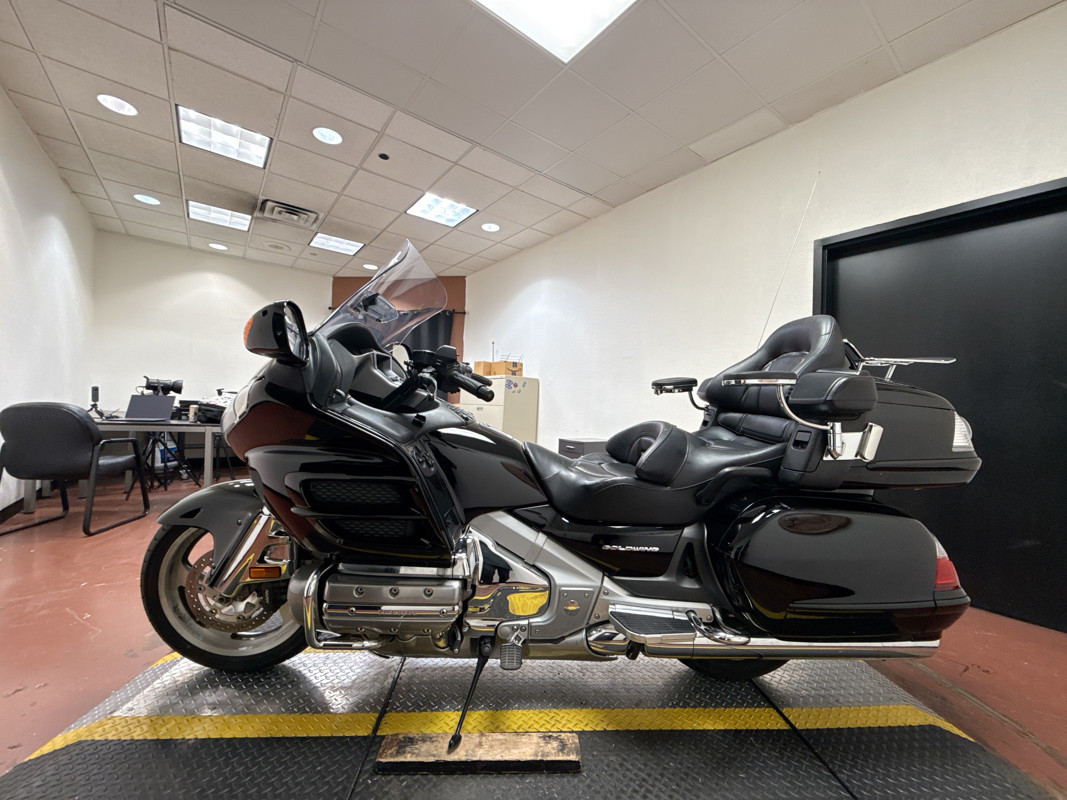 Gold Wing Airbag