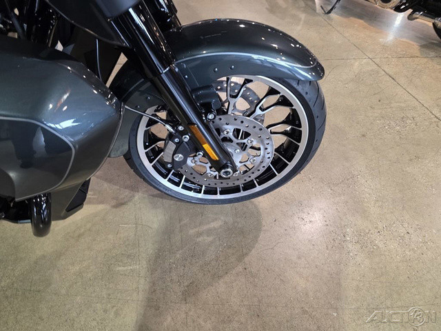 Street Glide® 3 Limited