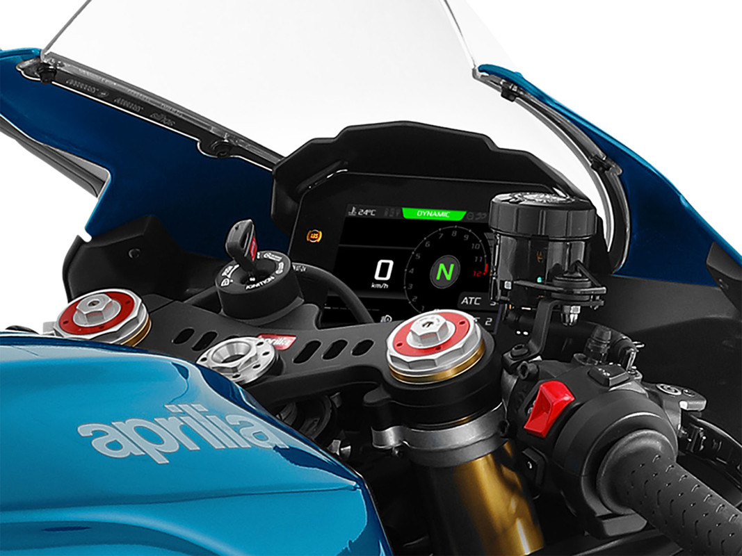 RSV4 1100