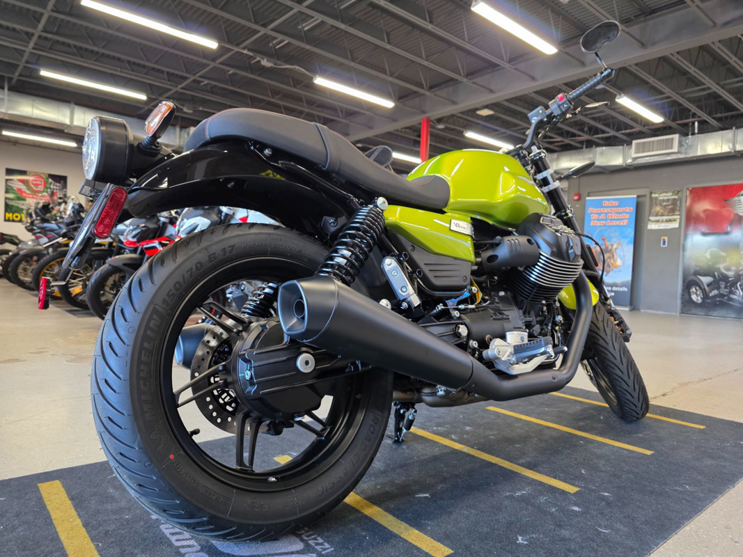 V7 Sport