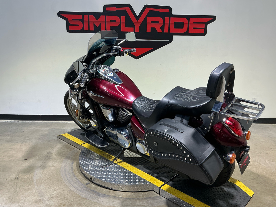 Vulcan 900 Custom SE