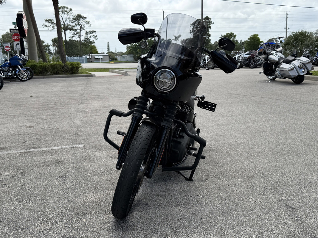 Street Bob®