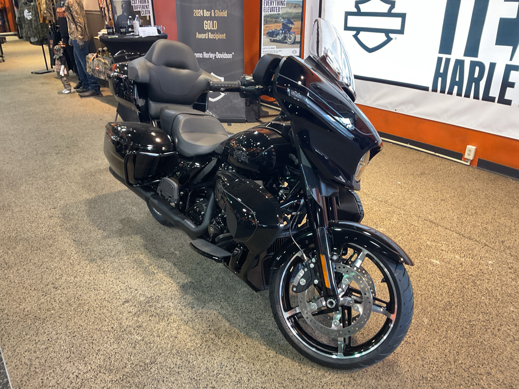 Street Glide® Ultra