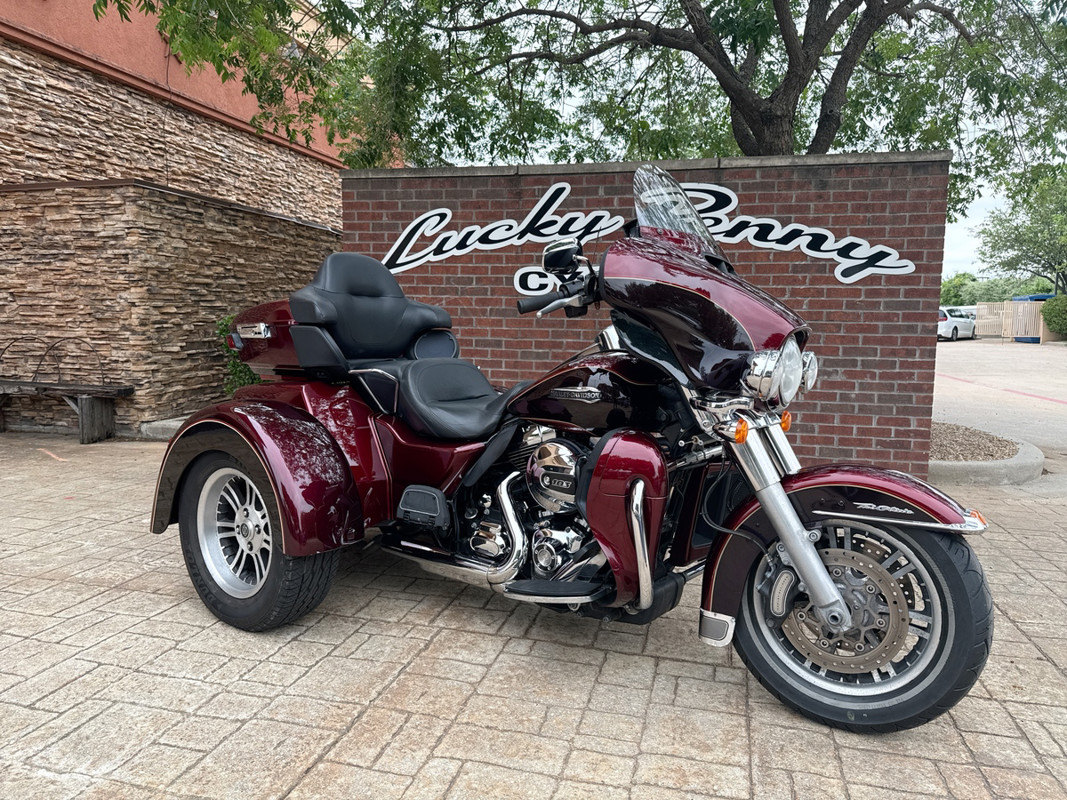 Tri Glide® Ultra Classic®