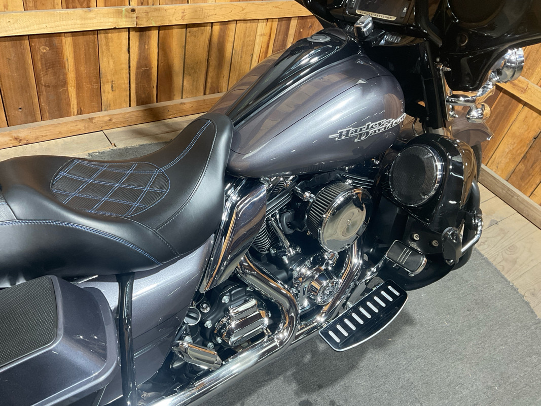 Street Glide® Special