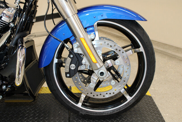 Street Glide®