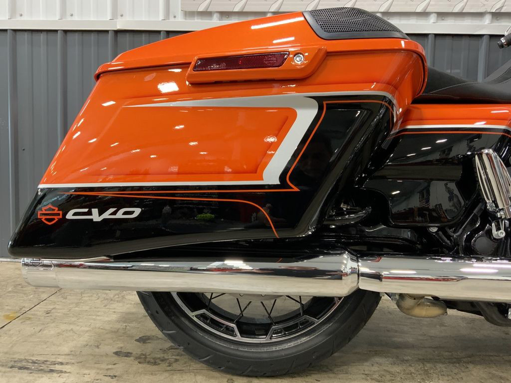 CVO® Road Glide®