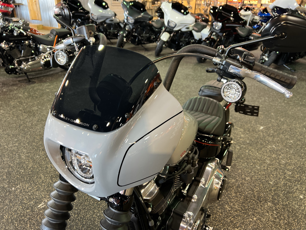 Street Bob®