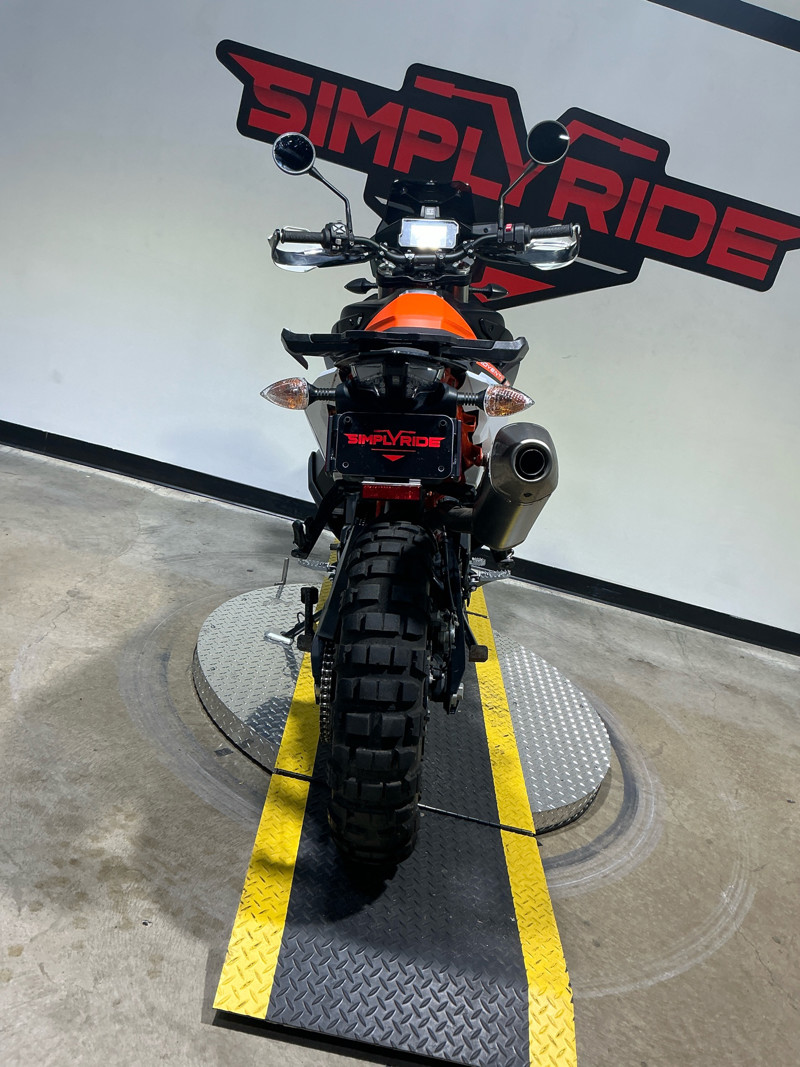 890 Adventure