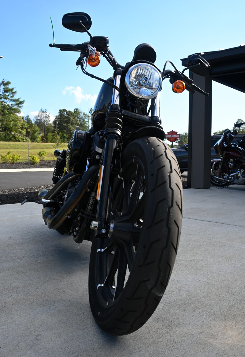Iron 883®