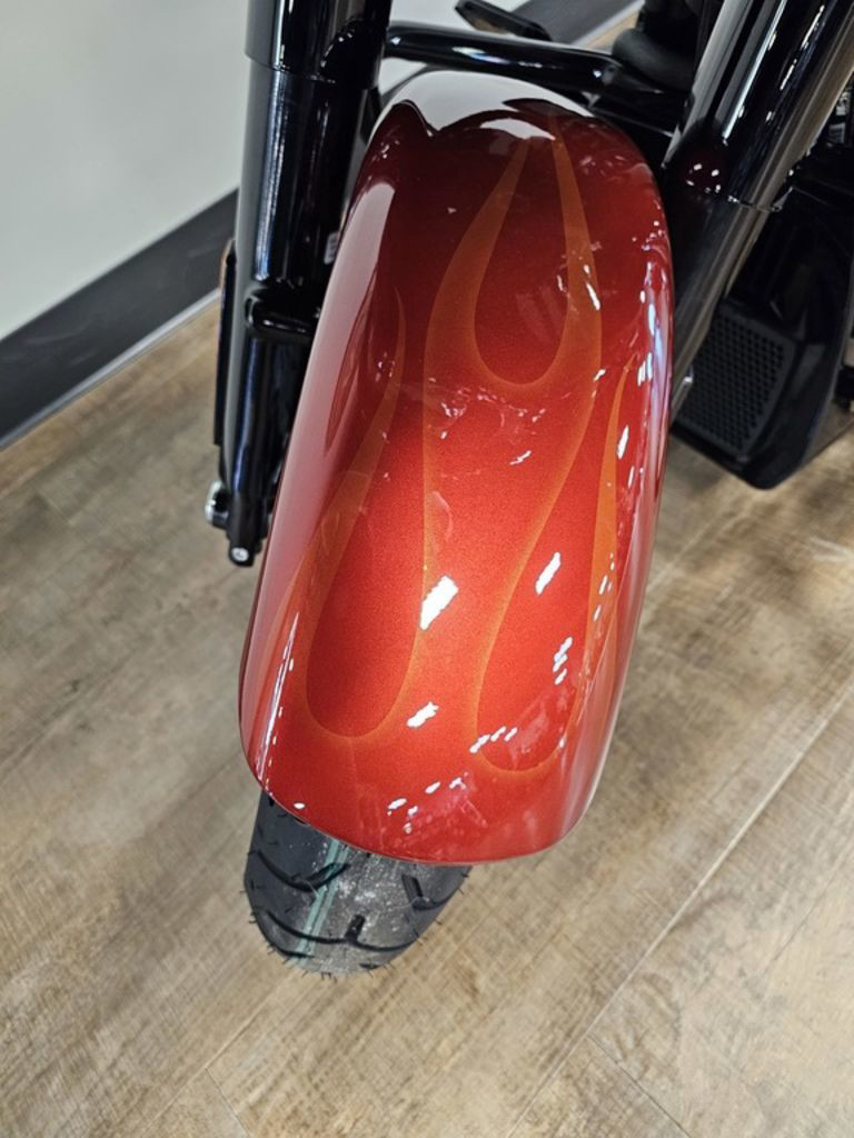 Road Glide®